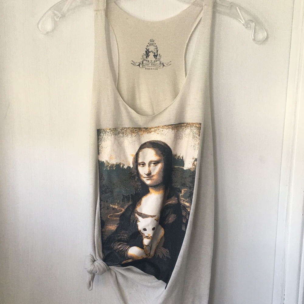 4/$15 🤩 Bear Dance Mona Lisa Cat Tank Top